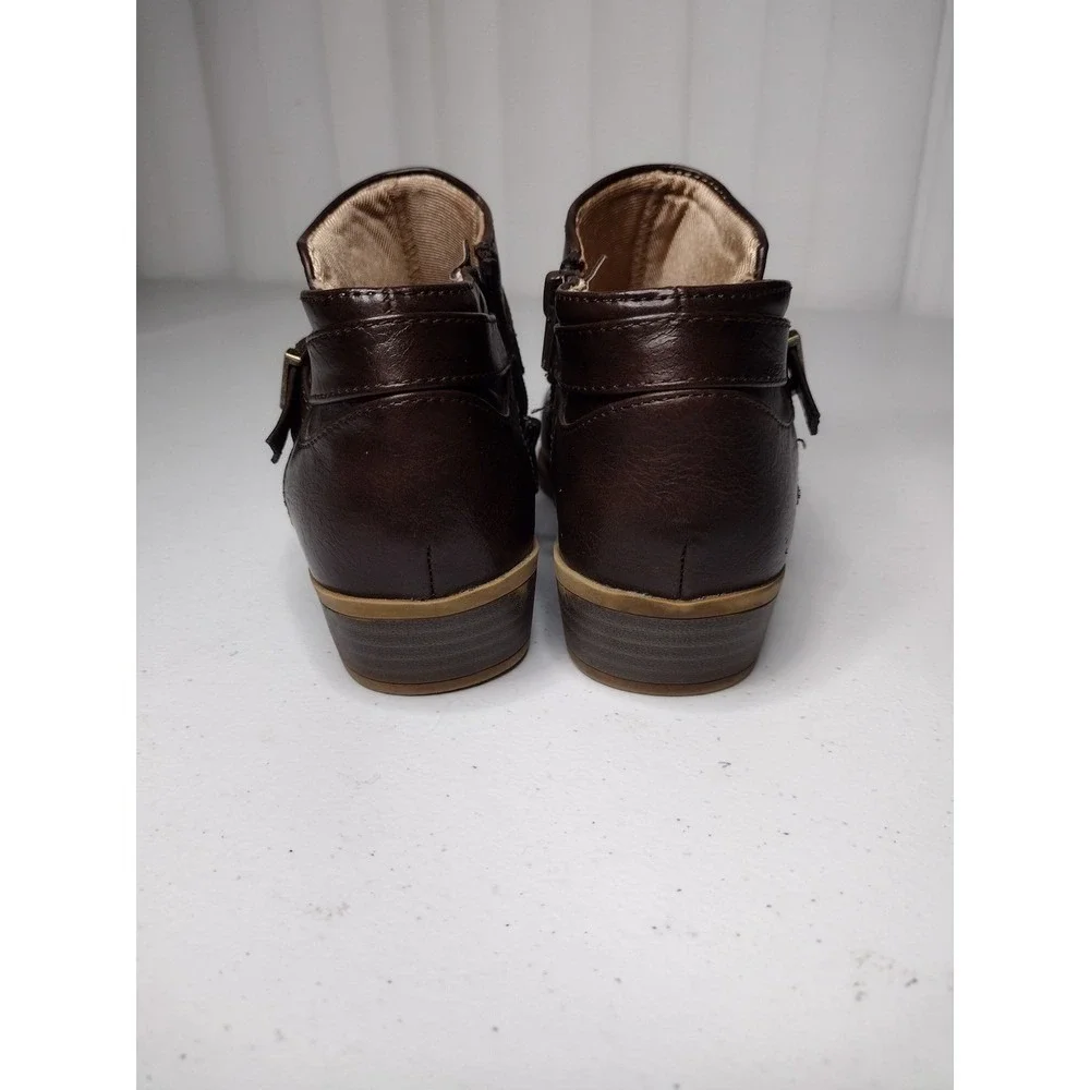Stride By LifeStride Women's Brown Buckle Ankle Boots Size 6.5M Comfort Flex